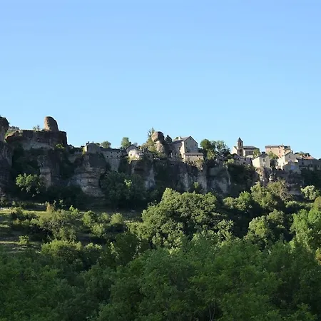 Lou Clapas Dans Village Perche Du Parc Des Grands Causses * Nant