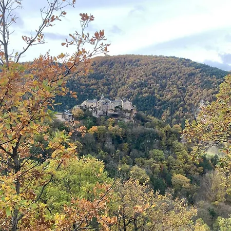 Lou Clapas Dans Village Perche Du Parc Des Grands Causses